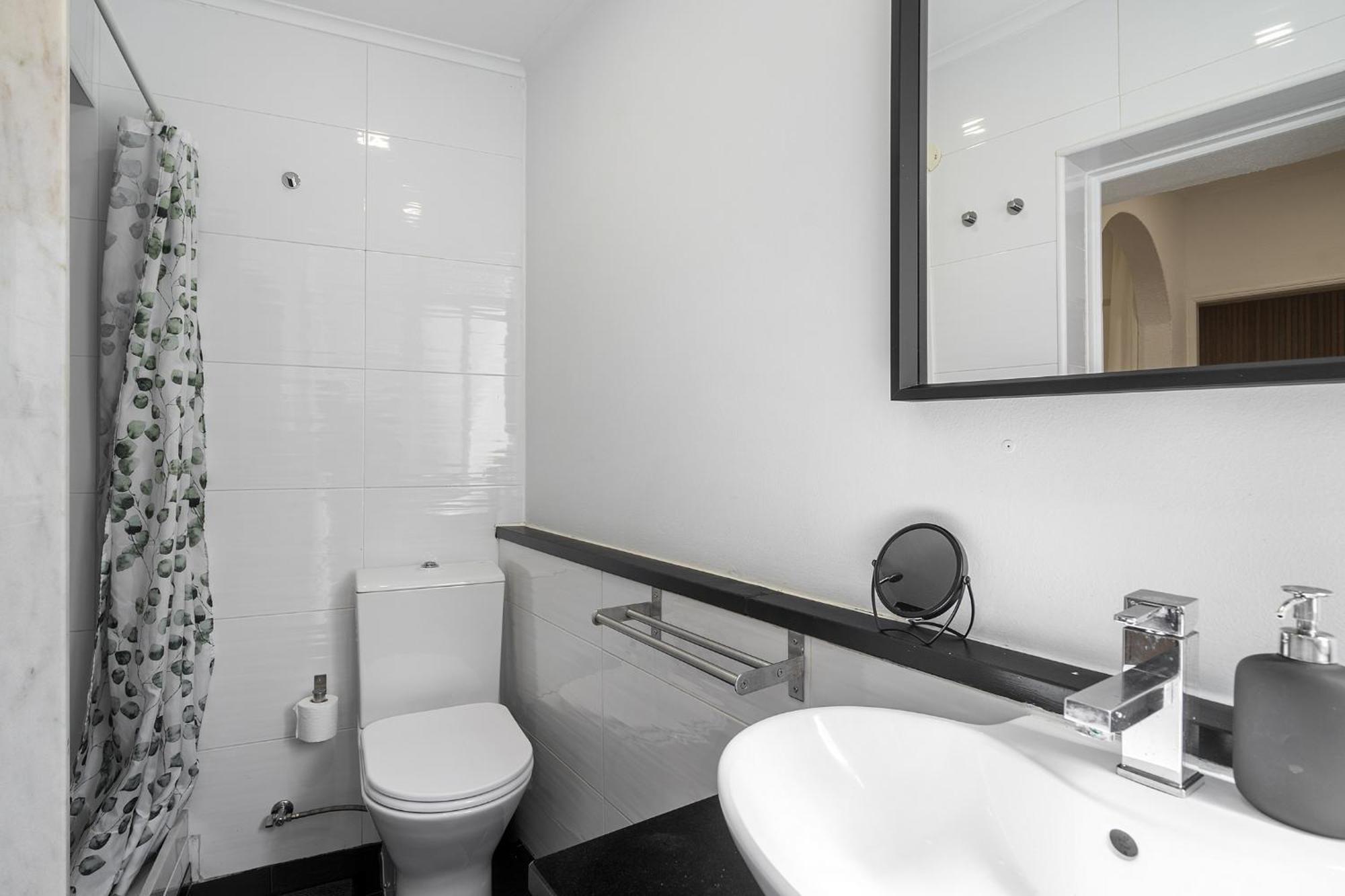 Whome Stylish Family Residence In The Heart Of Chiado Lisboa المظهر الخارجي الصورة